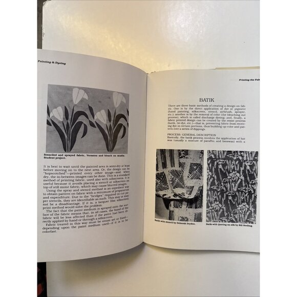 Fabric Painting & Dyeing for the Theatre by Deborah Dryden 1981 Textile Art Vtg - Picture 10 of 12